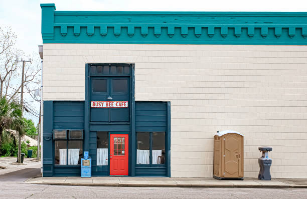 Best Portable toilet rental cost  in Southgate, MI